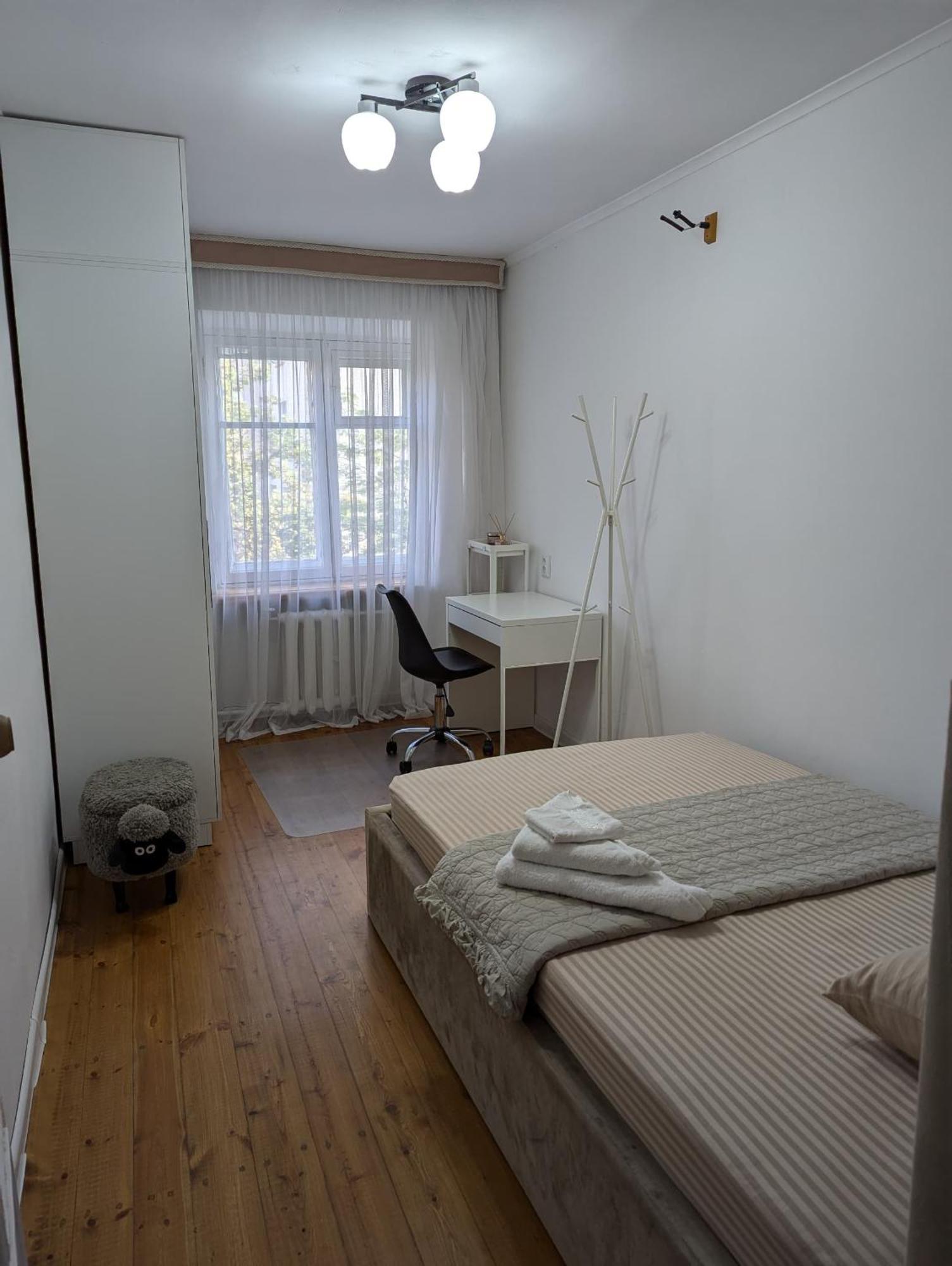 Moonflower Residence 4645 Bishkek Esterno foto